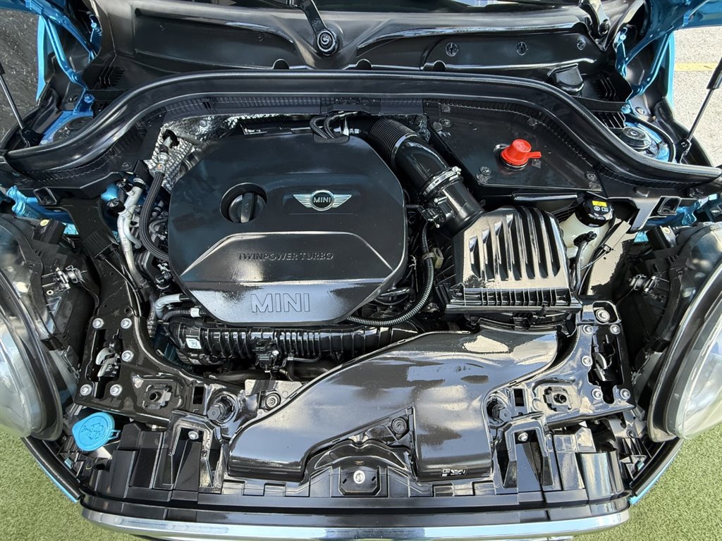 Used 2016 MINI Cooper S image 33
