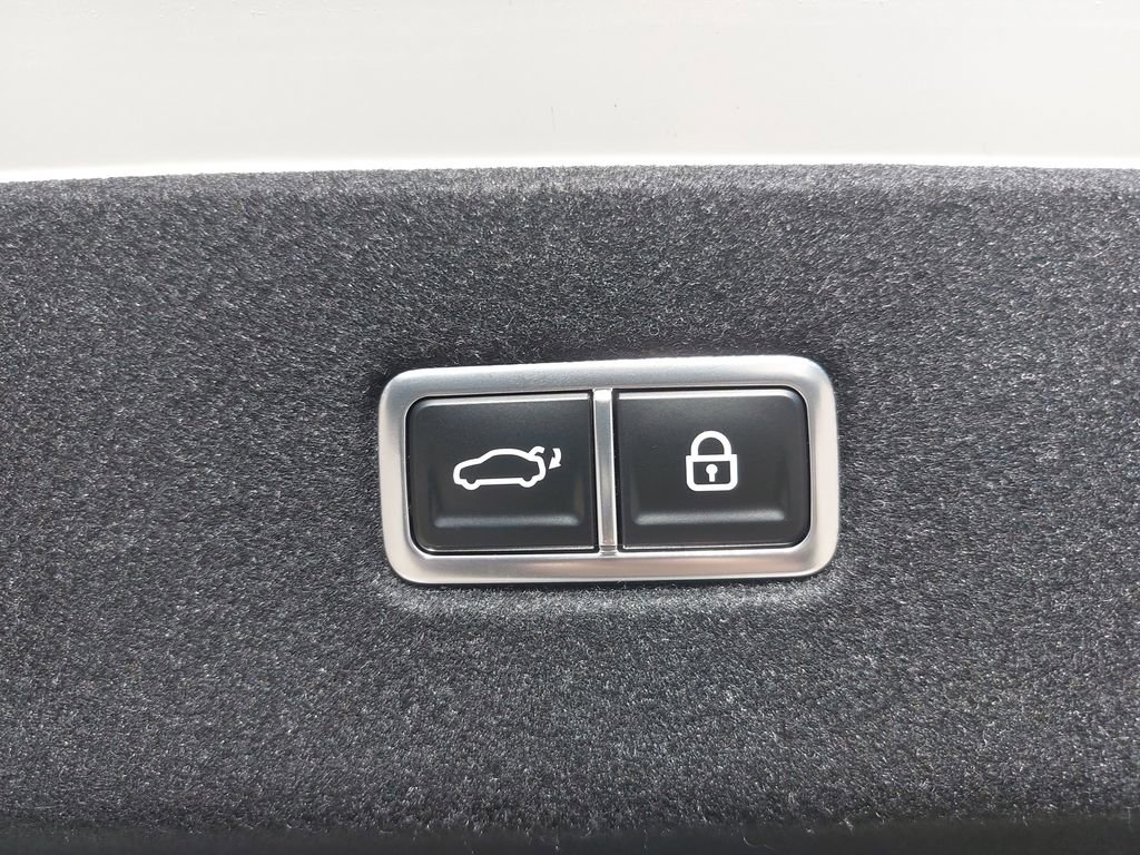 New 2024 Hyundai Ioniq 6 SEL AWD/4WD image 13