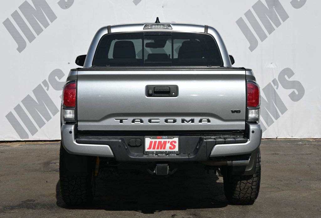 Used 2022 Toyota Tacoma TRD Off-Road image 6