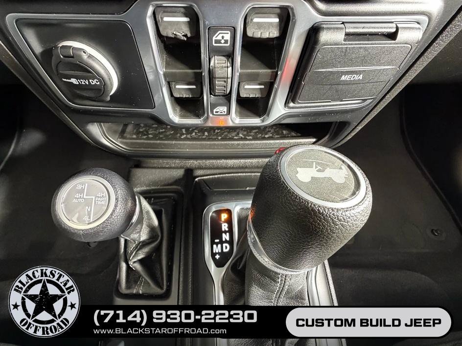 Used 2024 Jeep Wrangler Unlimited AWD/4WD image 20
