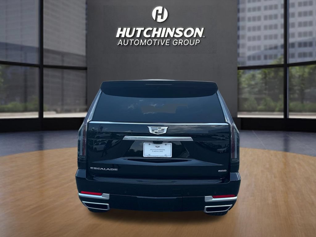 Certified 2026 Cadillac Escalade Luxury w/ LPO, Radiant Package AWD/4WD image 6