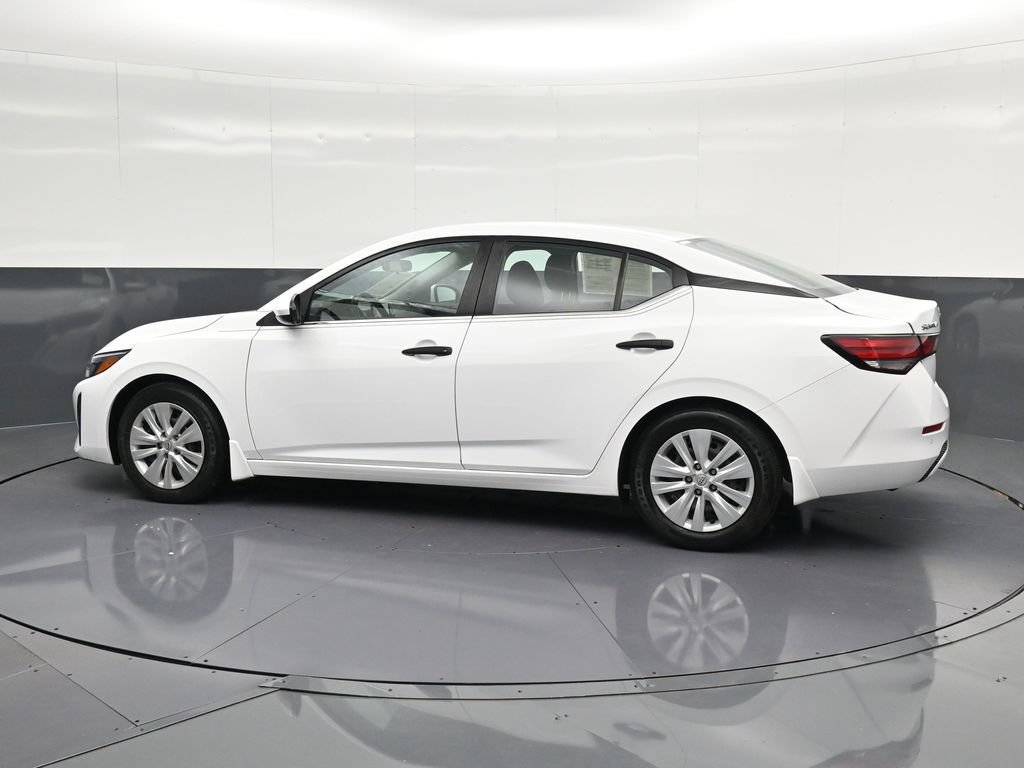 Used 2024 Nissan Sentra S FWD image 8