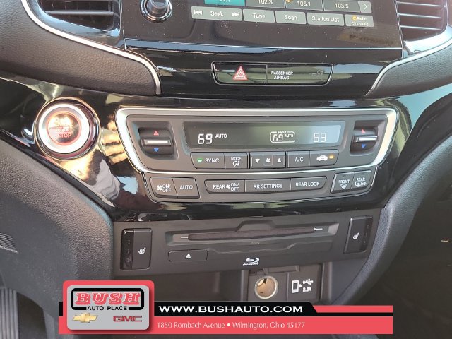Used 2021 Honda Pilot Touring image 27
