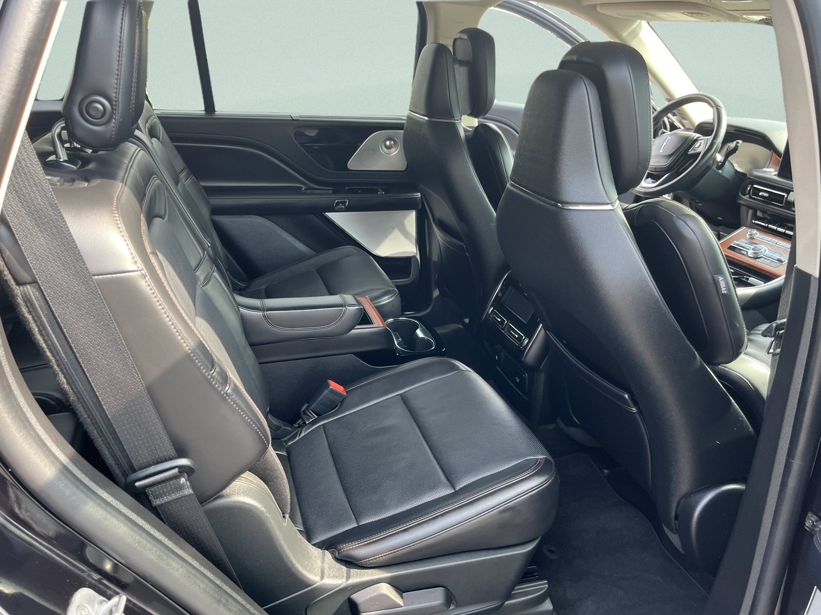 Used 2020 Lincoln Aviator Reserve w/ Equipment Group 202A AWD/4WD image 20