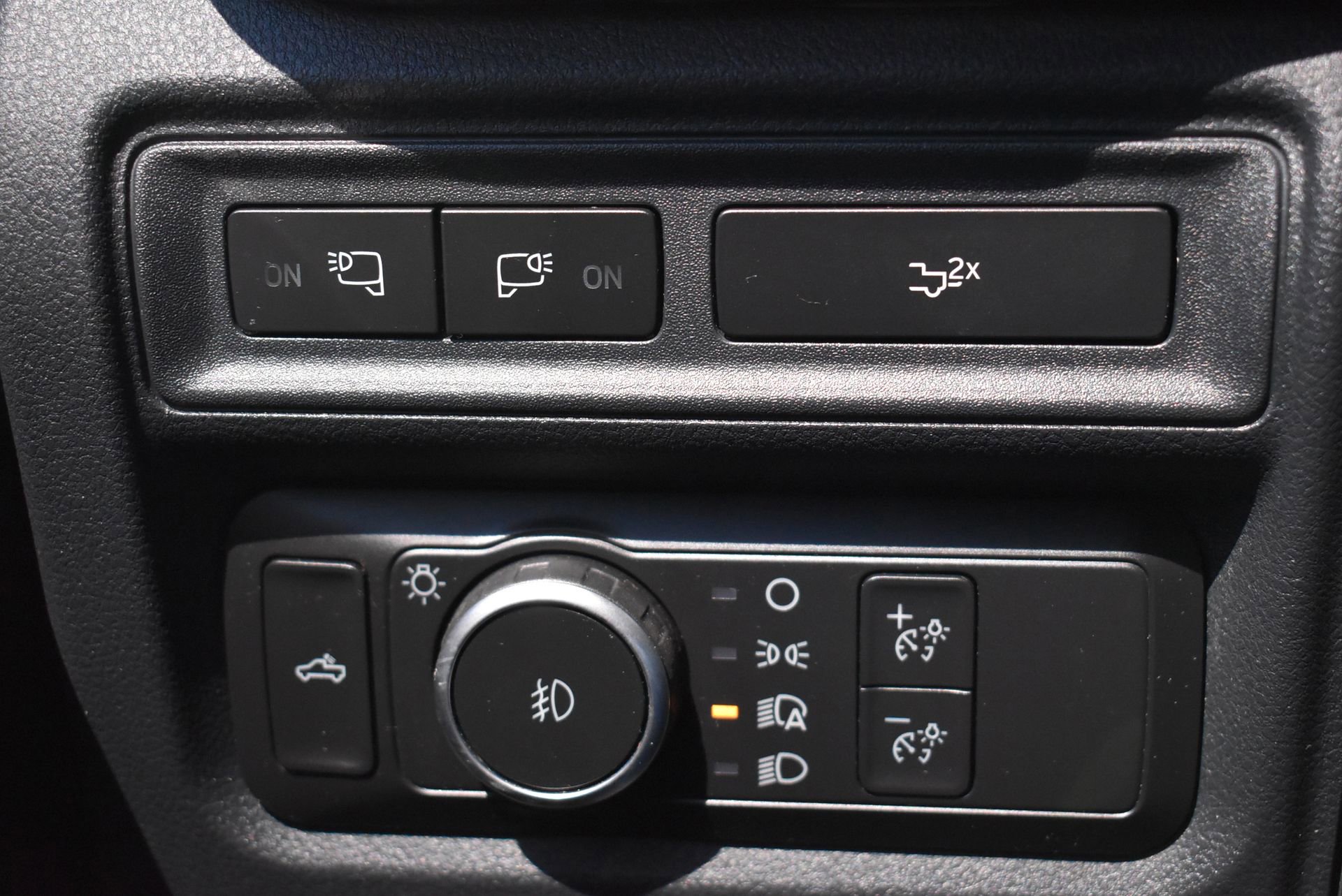 Certified 2022 Ford F150 XLT w/ Equipment Group 302A High image 20