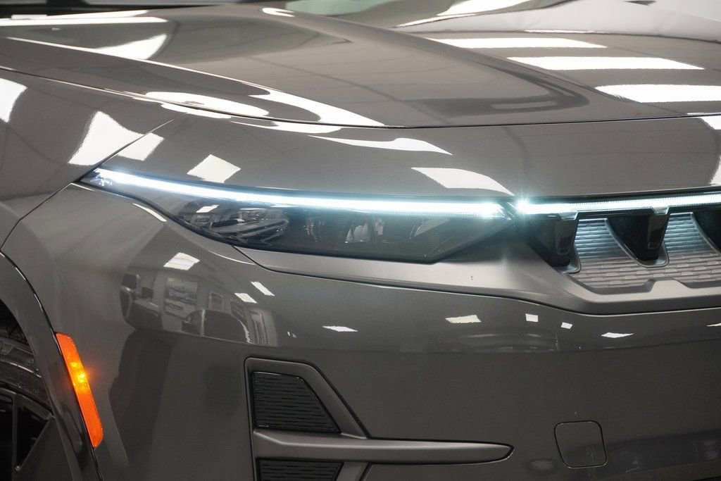 Used 2024 Jeep Wagoneer Launch Edition image 6