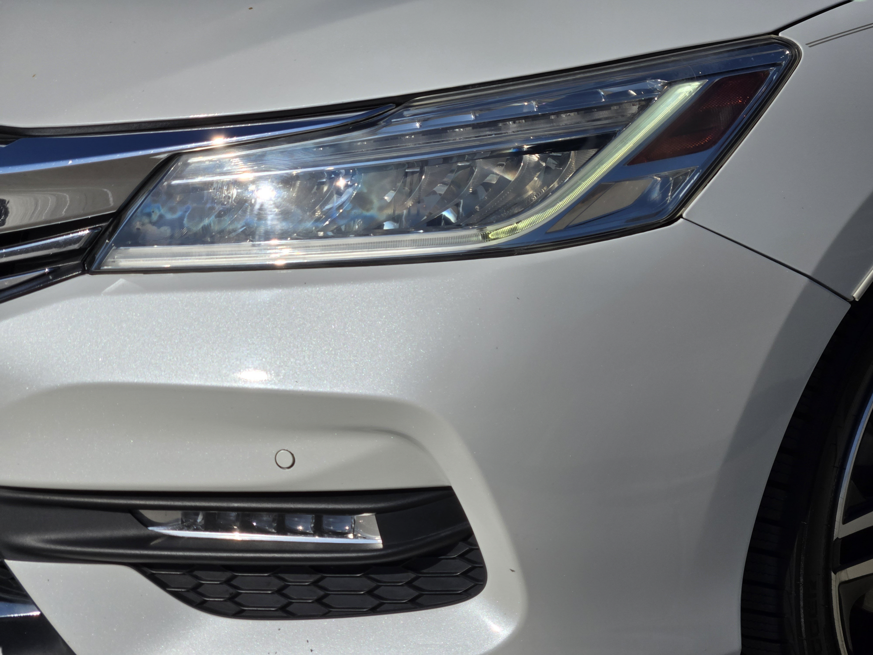Used 2016 Honda Accord Touring image 28
