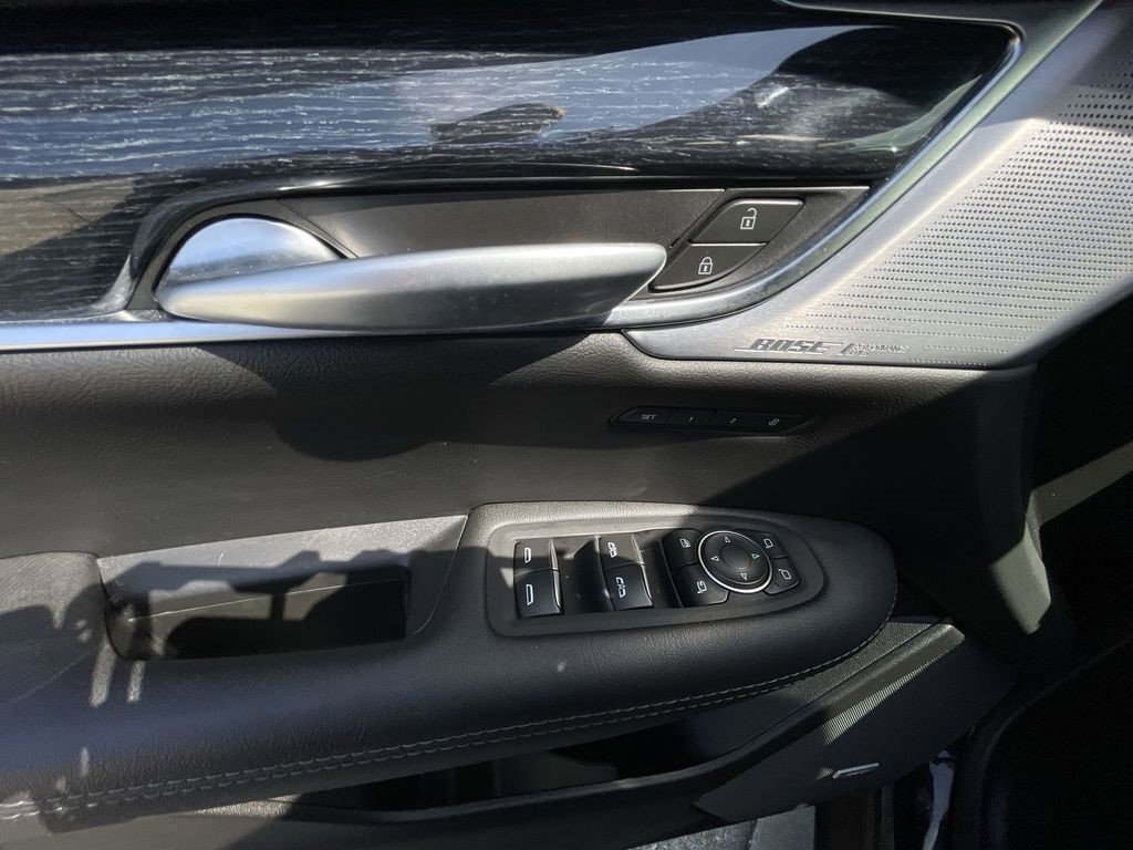 Certified 2025 Cadillac XT5 Premium Luxury image 25