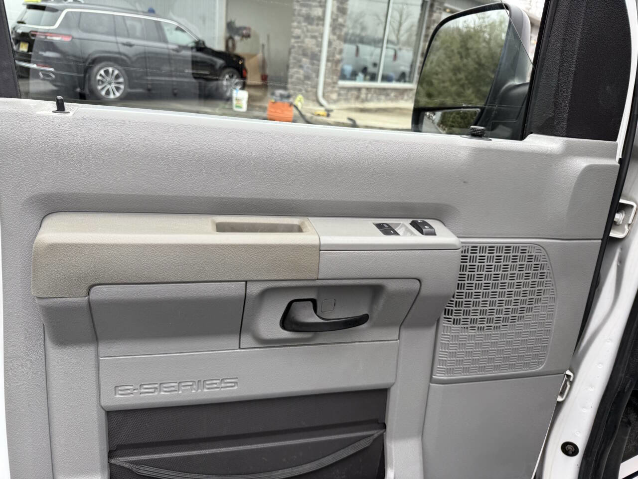 Used 2012 Ford E-250 and Econoline 250 w/ PWR Group image 19