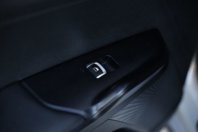 Used 2023 Kia K5 GT-Line image 24