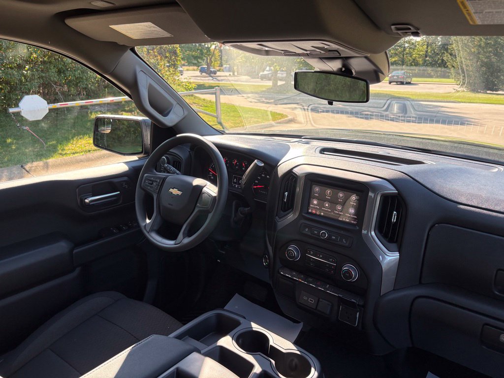 New 2026 Chevrolet Silverado 1500 Custom AWD/4WD image 28