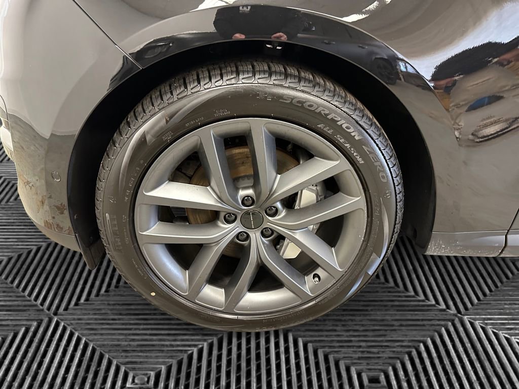 New 2026 Land Rover Range Rover Sport SE image 14