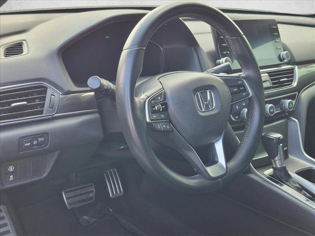 Used 2018 Honda Accord Sport image 3