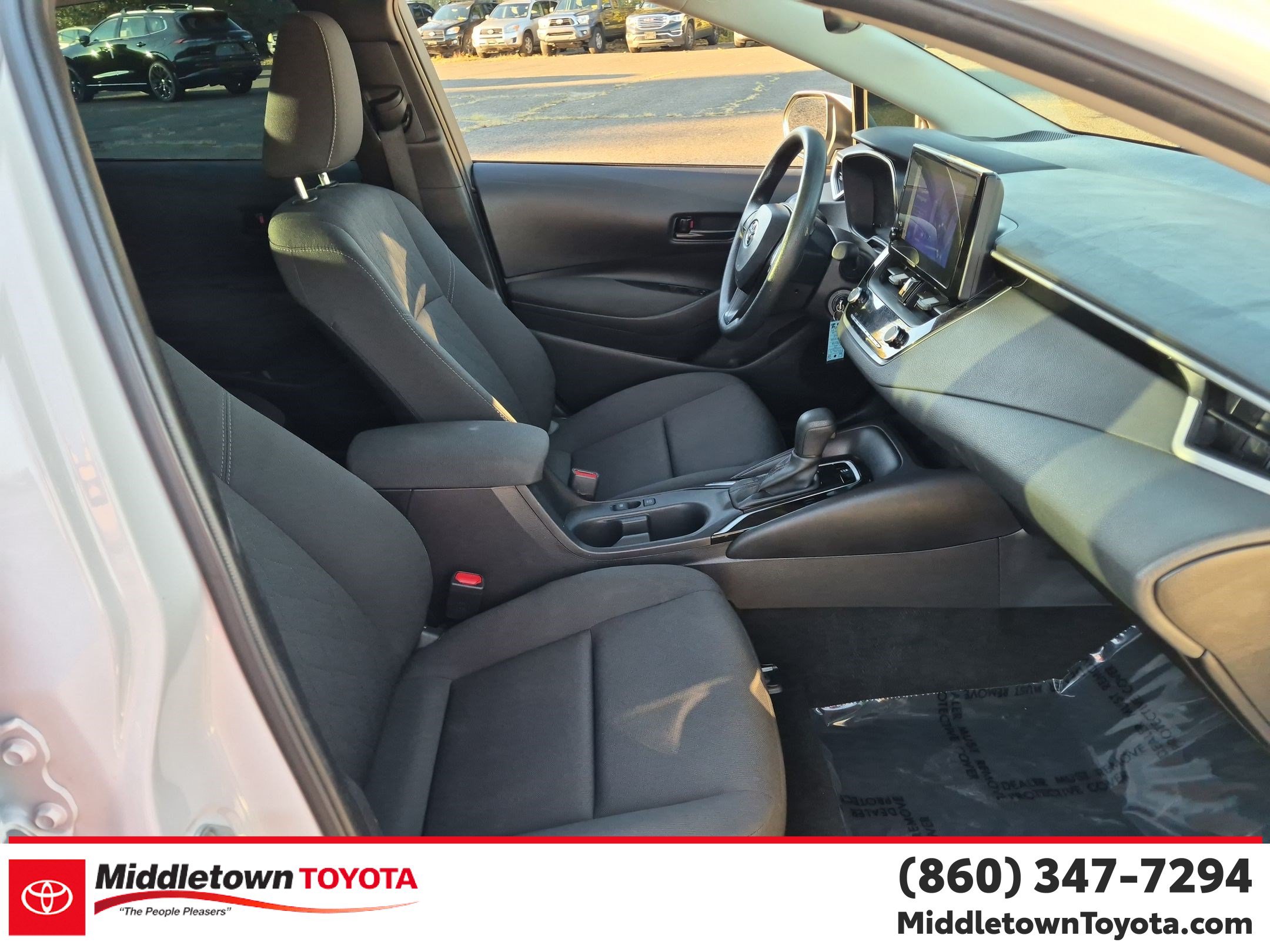 Certified 2025 Toyota Corolla LE FWD image 36