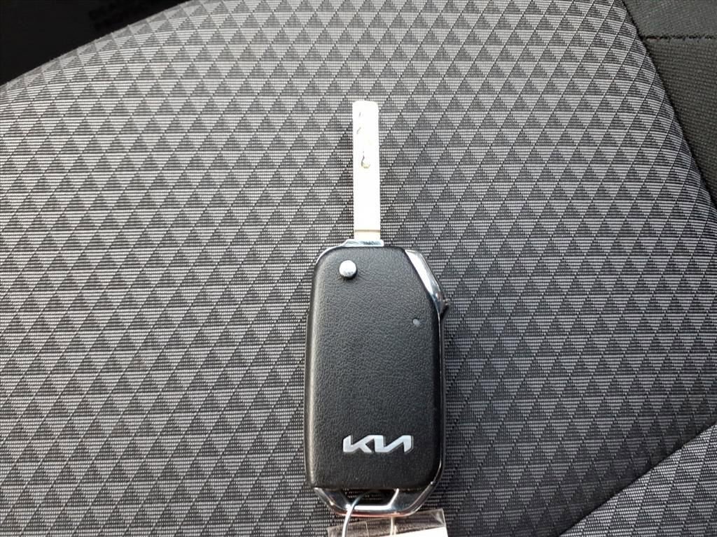 Used 2024 Kia Soul LX w/ Option Group 015 image 12