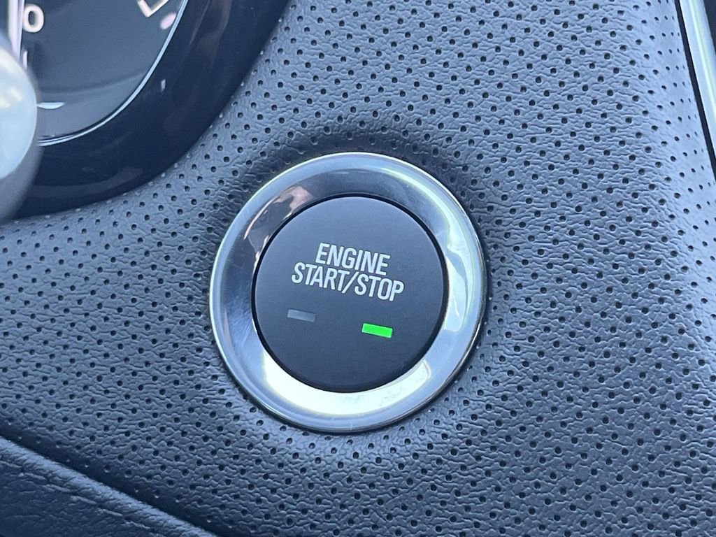 New 2025 Cadillac XT5 Premium Luxury w/ Technology Package image 9