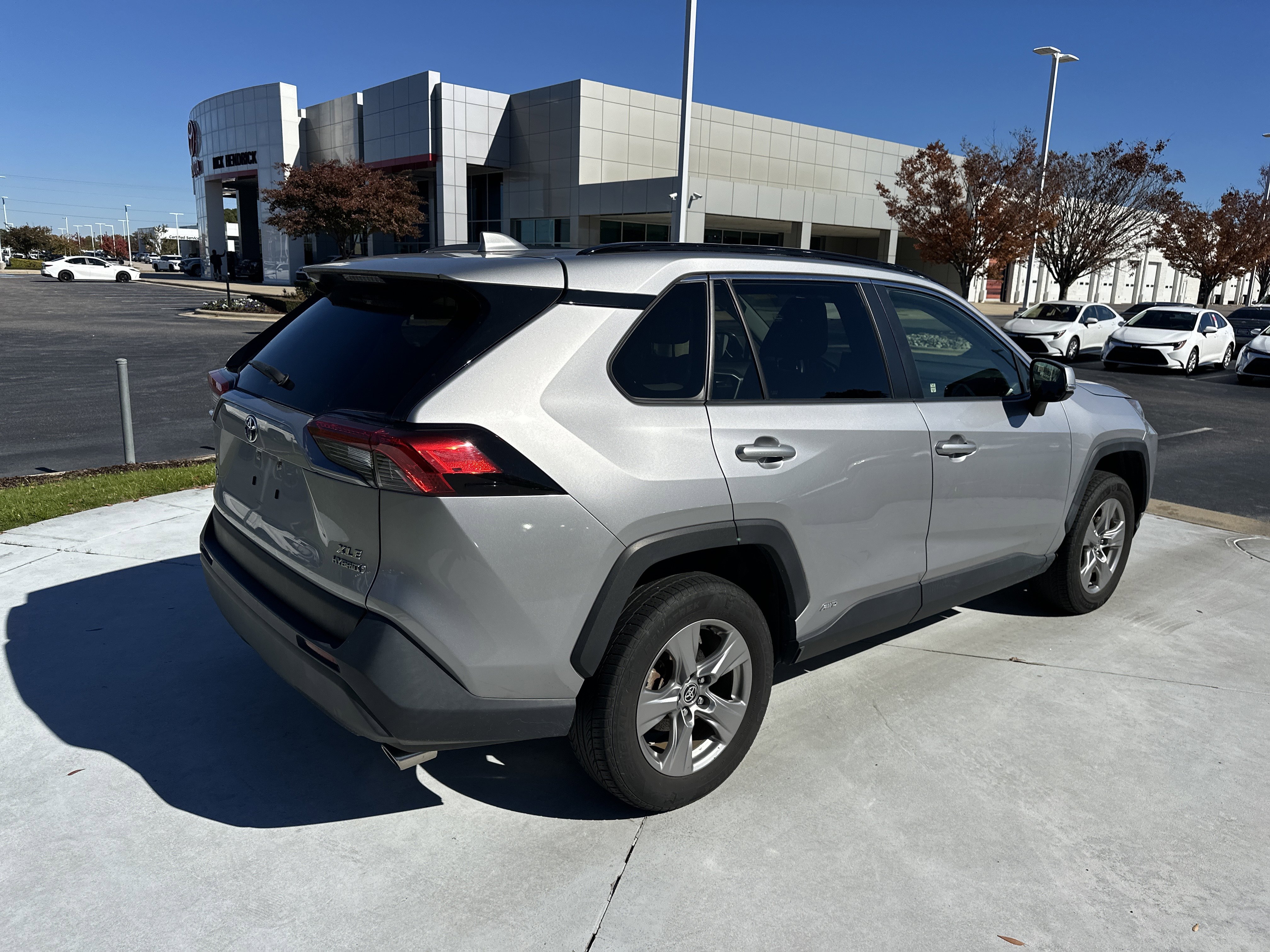 Certified 2022 Toyota RAV4 XLE image 10