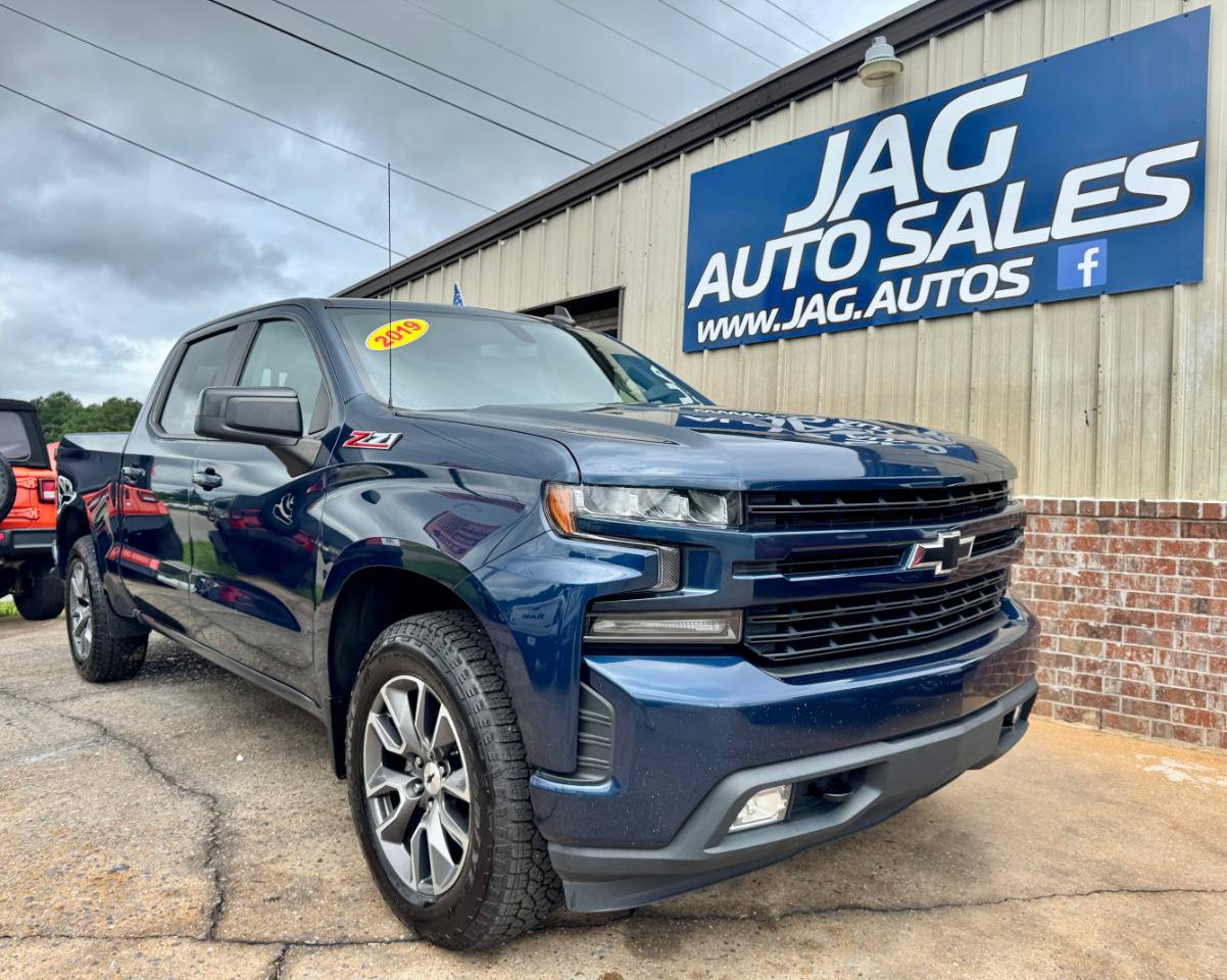 Used 2019 Chevrolet Silverado 1500 RST AWD/4WD image 2