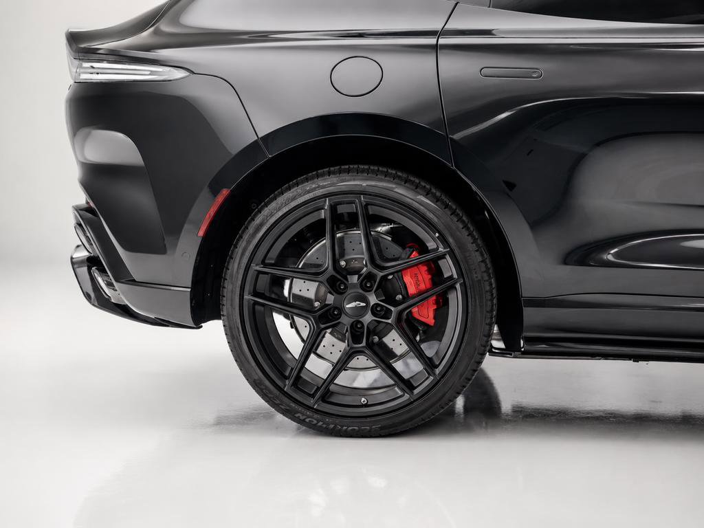 New 2026 Aston Martin DBX 707 AWD/4WD image 10