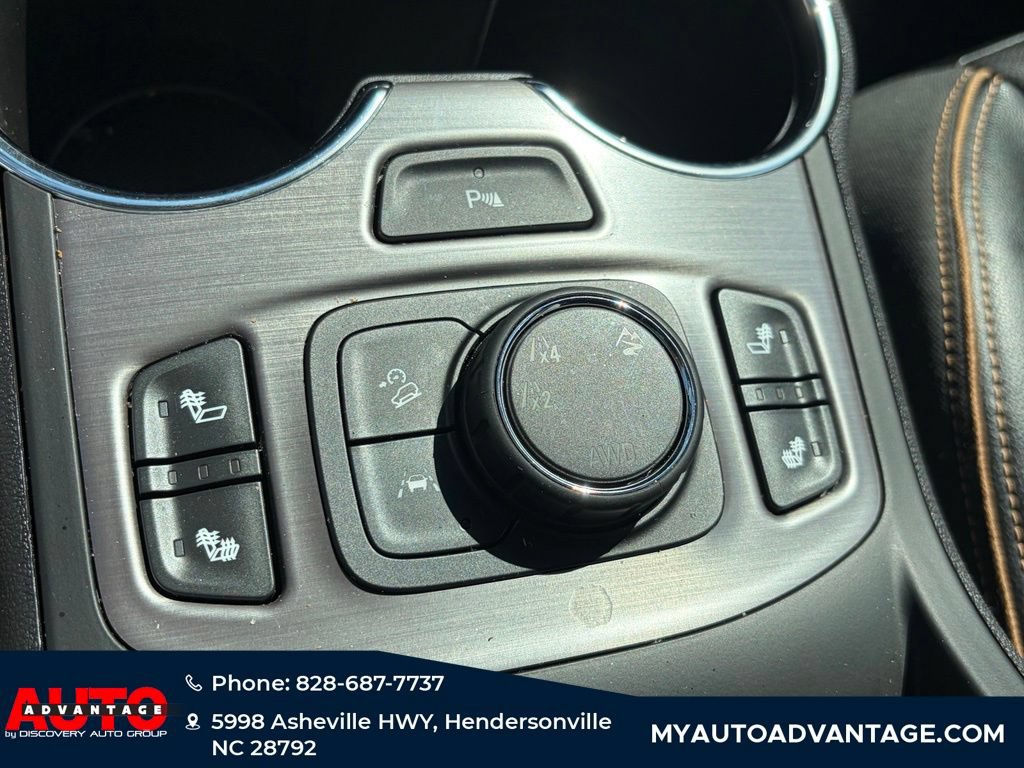 Used 2023 GMC Terrain AT4 w/ Infotainment Package II AWD/4WD image 18