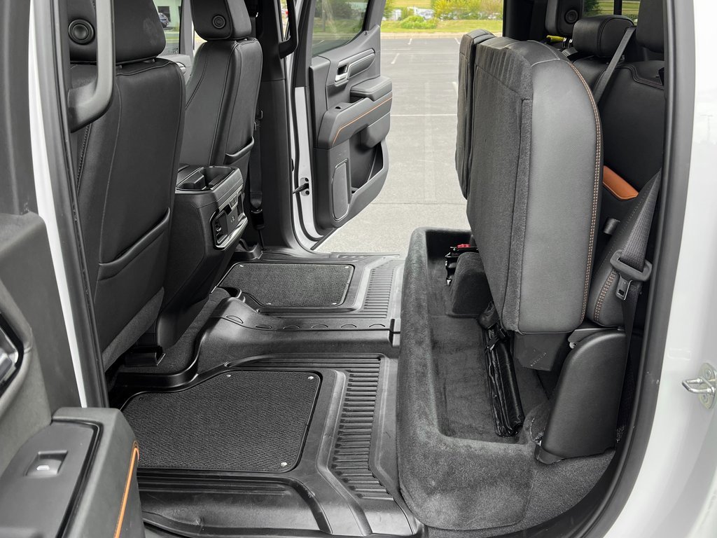 Used 2024 GMC Sierra 1500 AT4 image 19
