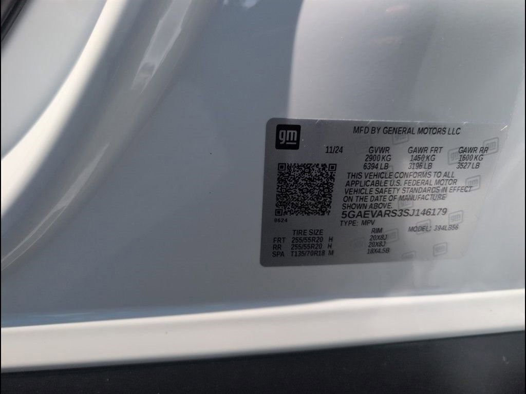 Used 2025 Buick Enclave Preferred w/ Power Package image 28