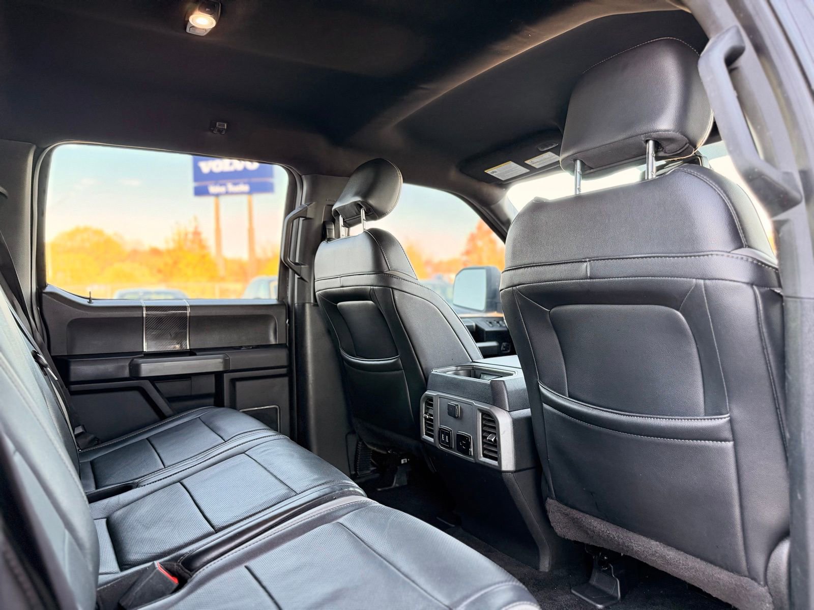 Used 2018 Ford F150 Raptor w/ Equipment Group 802A Luxury image 23