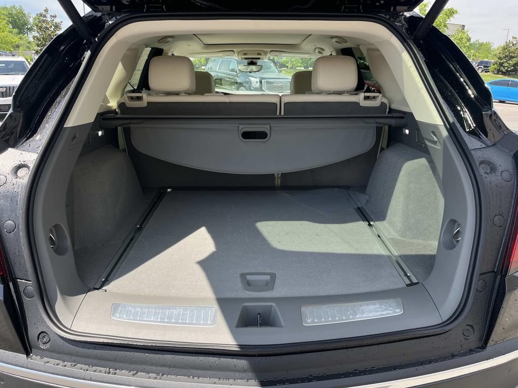 New 2026 Cadillac XT5 Premium Luxury w/ Driver Assist Package AWD/4WD image 11