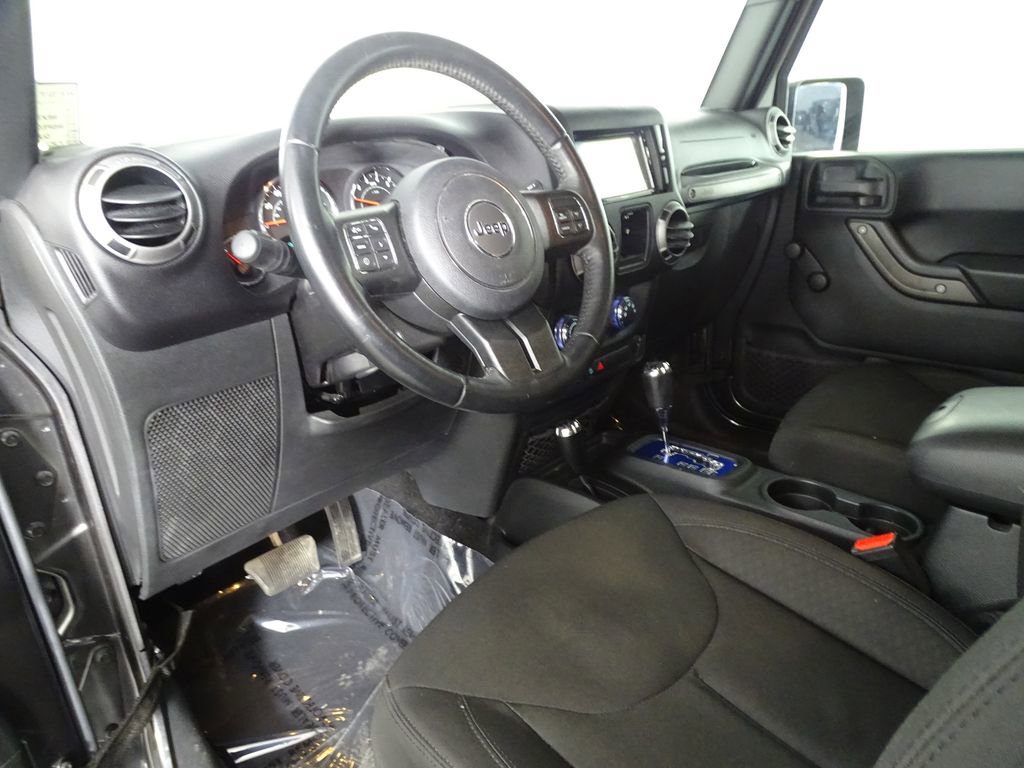 Used 2017 Jeep Wrangler Unlimited Sport w/ Connectivity Group image 12