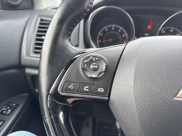 Used 2016 Mitsubishi Outlander Sport ES image 21