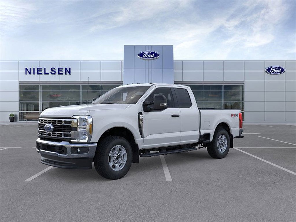 New 2026 Ford F350 XLT image 1