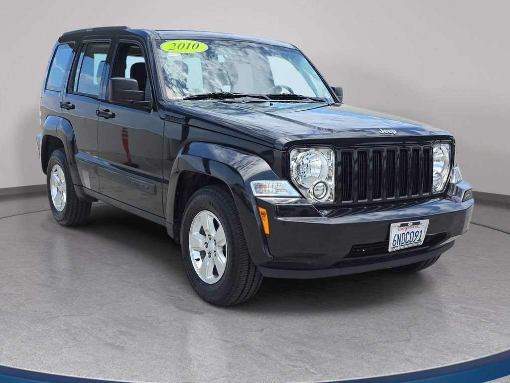 Used 2010 Jeep Liberty Sport RWD image 4