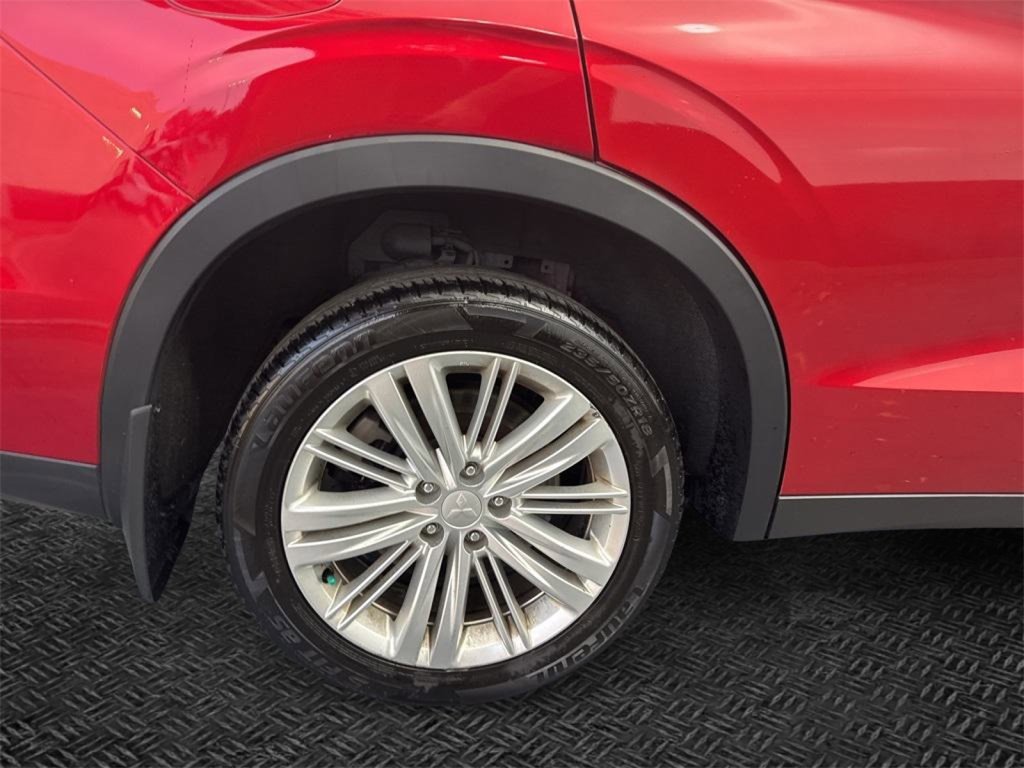 Used 2022 Mitsubishi Outlander ES image 12