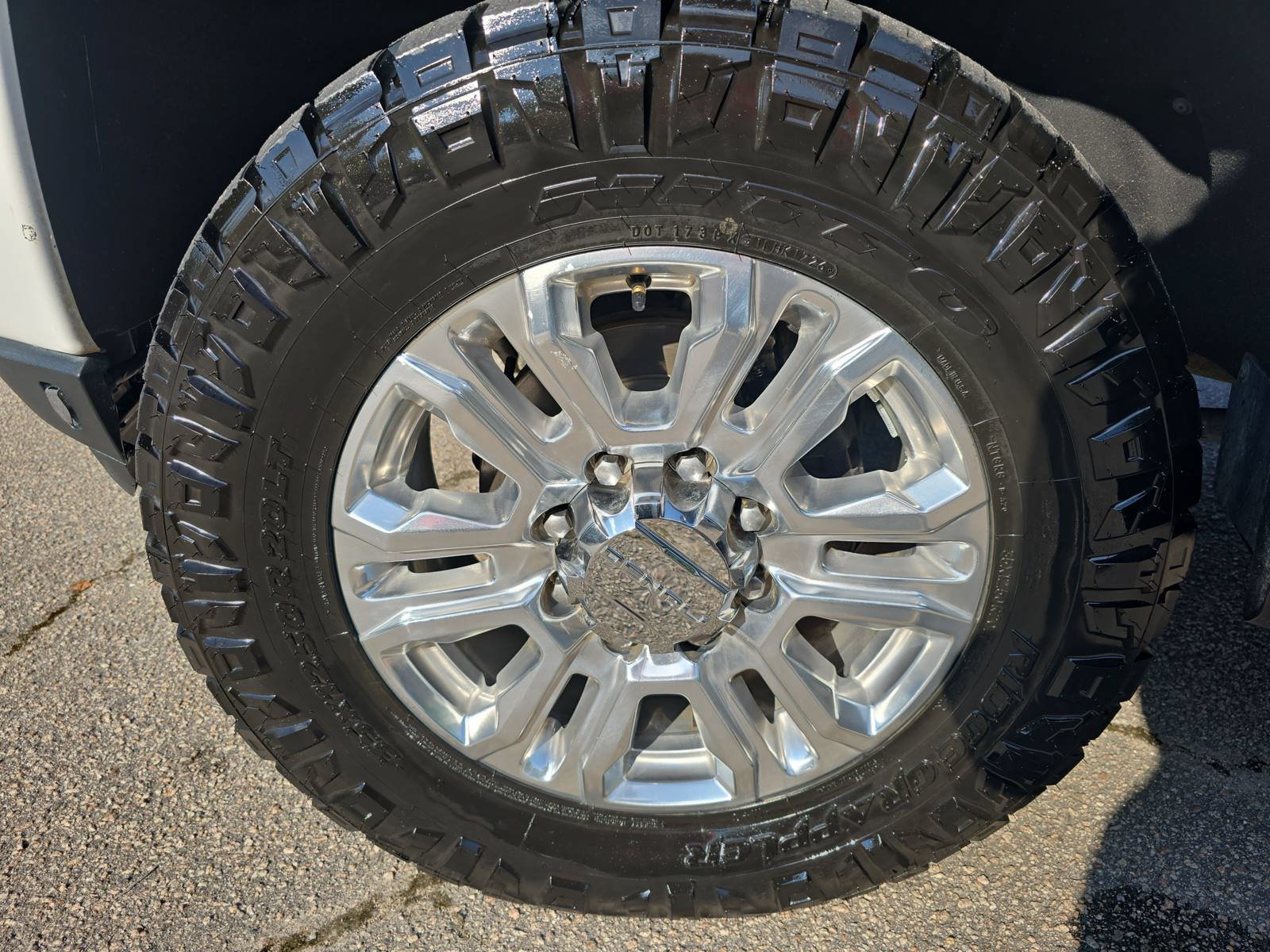 Used 2020 GMC Sierra 2500 Denali w/ Denali Ultimate Package AWD/4WD image 33