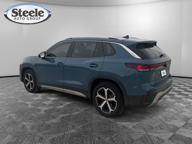 Used 2026 Volkswagen Tiguan SE FWD image 3