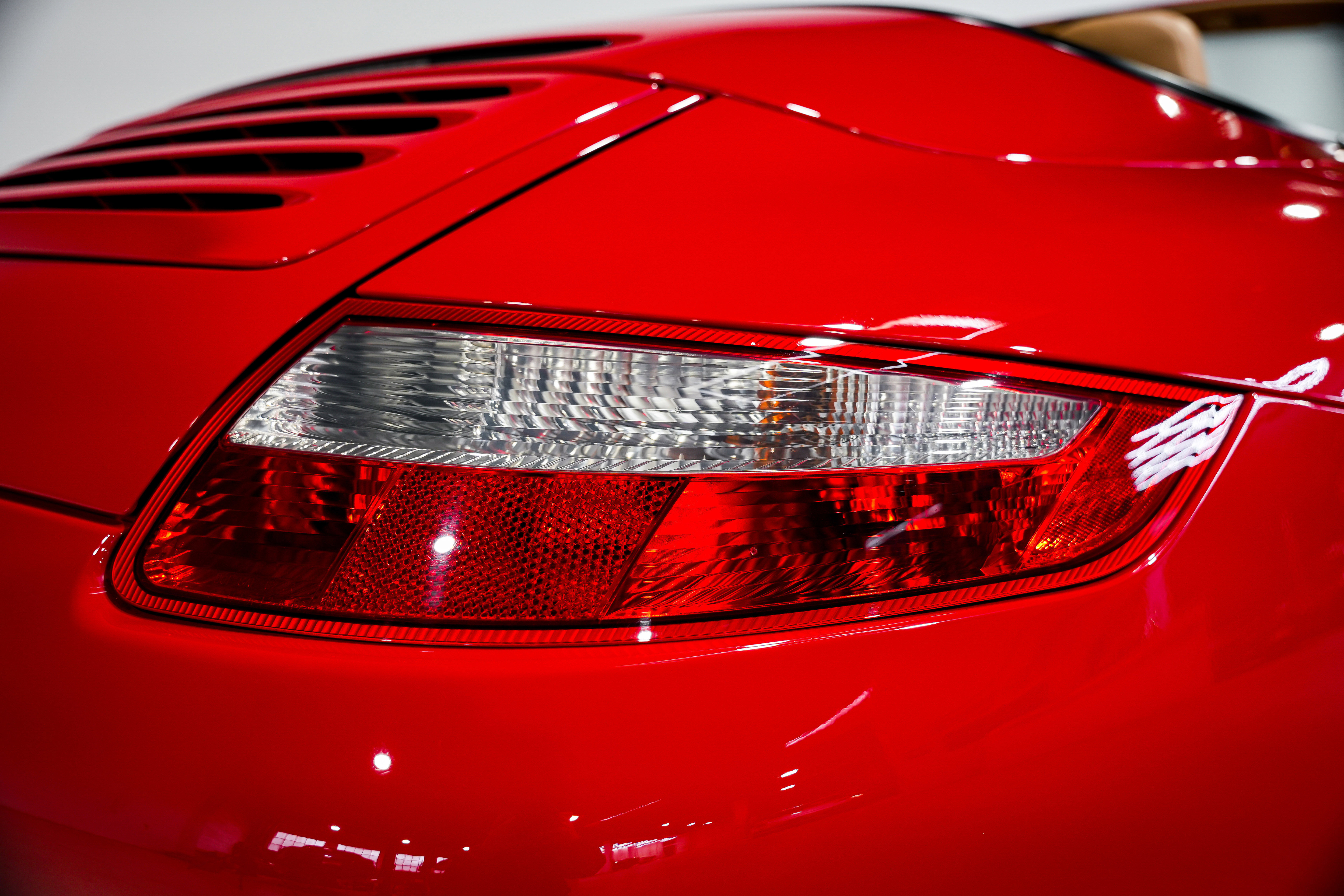 Used 2006 Porsche 911 Carrera S image 34