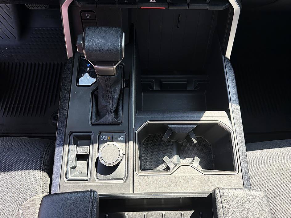 Certified 2025 Toyota Tundra SR5 w/ SR5 Convenience Package AWD/4WD image 17