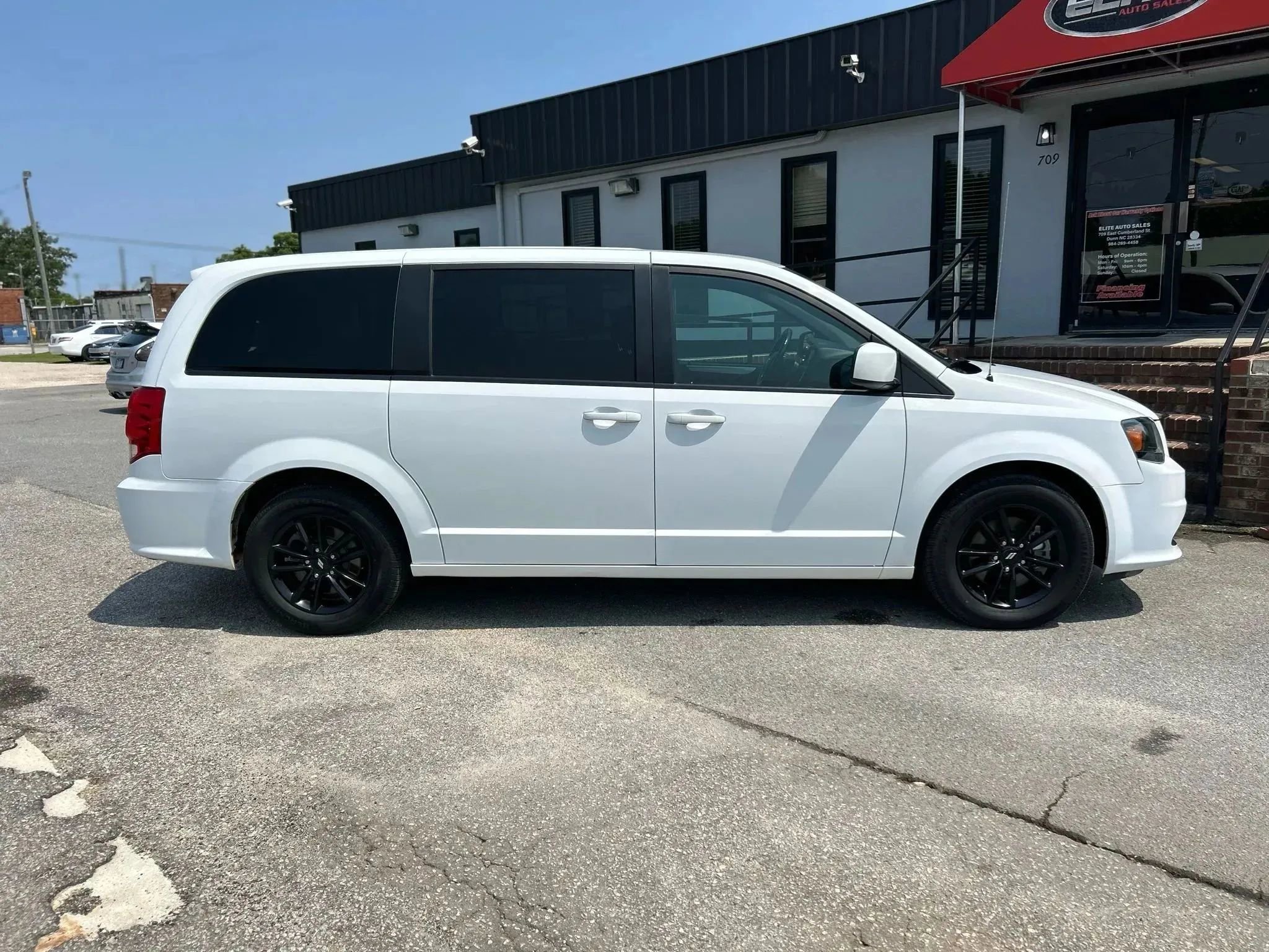 Used 2020 Dodge Grand Caravan GT image 5