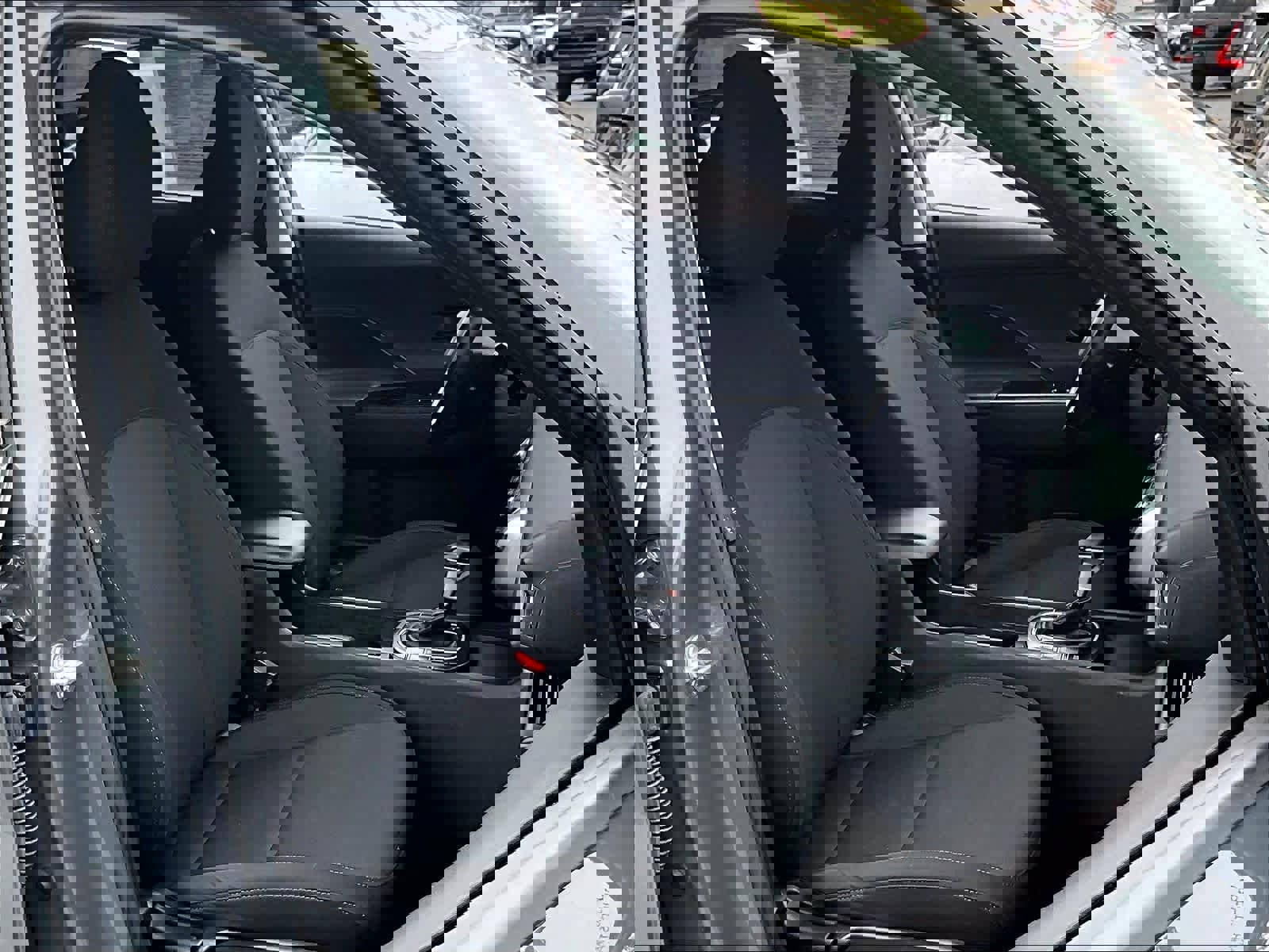 Used 2025 Hyundai Kona SEL image 11