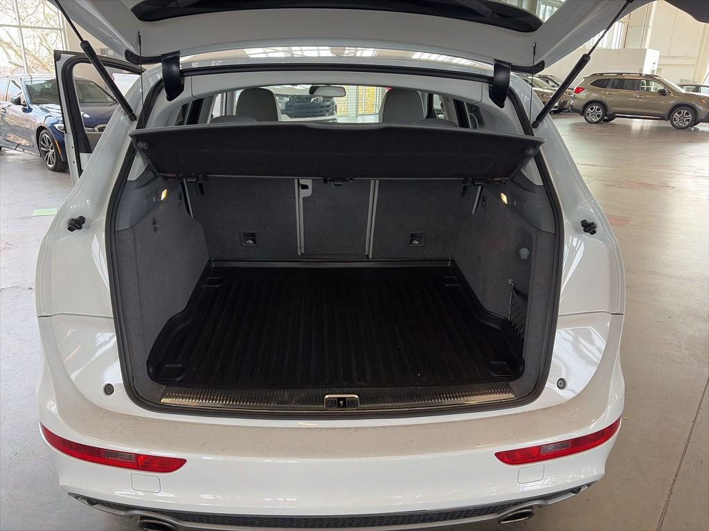 Used 2015 Audi Q5 3.0T Prestige image 7