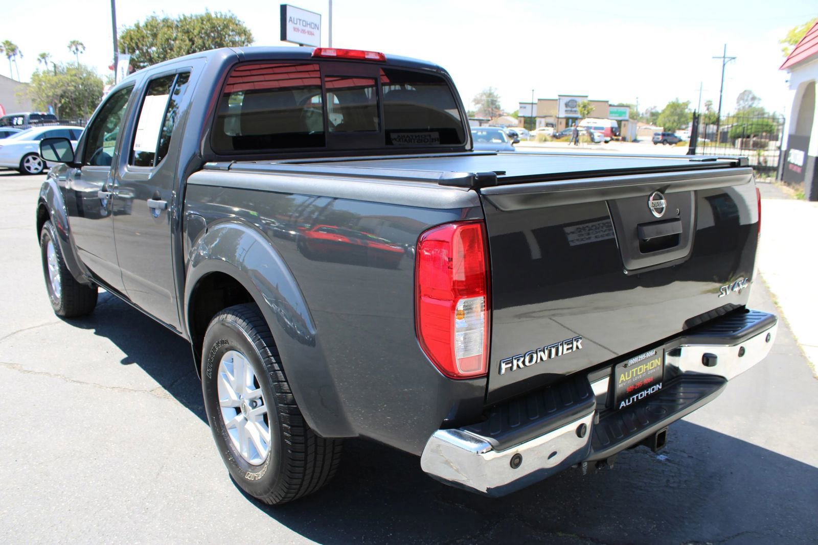 Used 2014 Nissan Frontier SV w/ SV Value Truck Package image 36