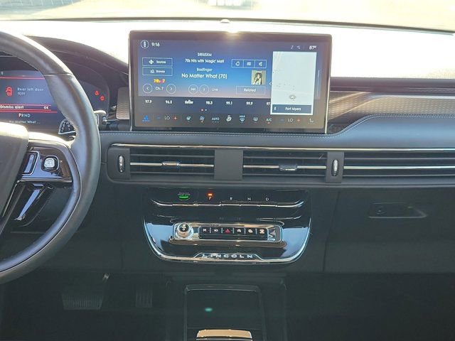Certified 2023 Lincoln Corsair Reserve w/ Equipment Group 201A AWD/4WD image 21