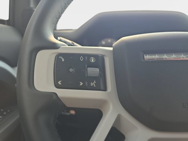Certified 2025 Land Rover Defender 110 S AWD/4WD image 19
