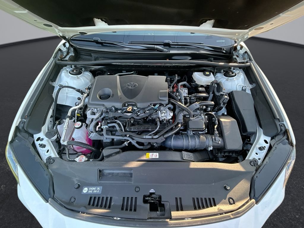 Used 2025 Toyota Camry SE FWD image 31