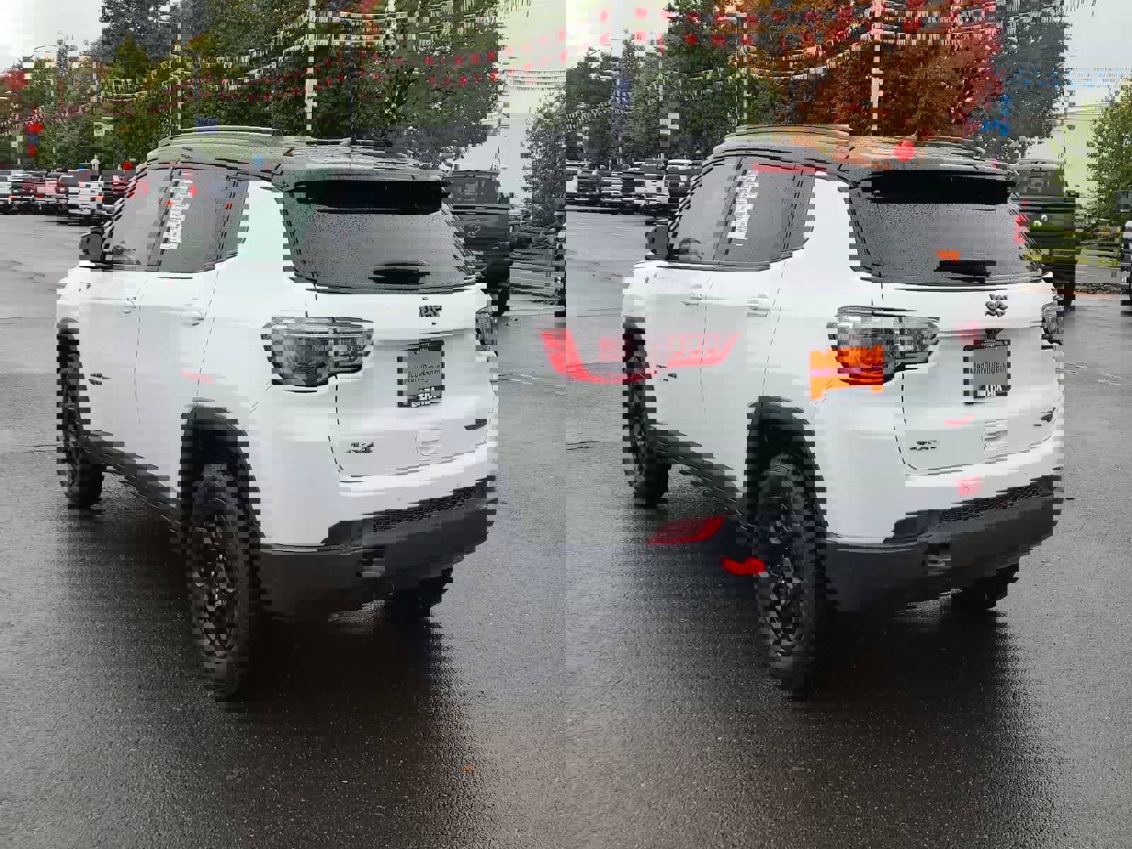 Used 2023 Jeep Compass Trailhawk image 12