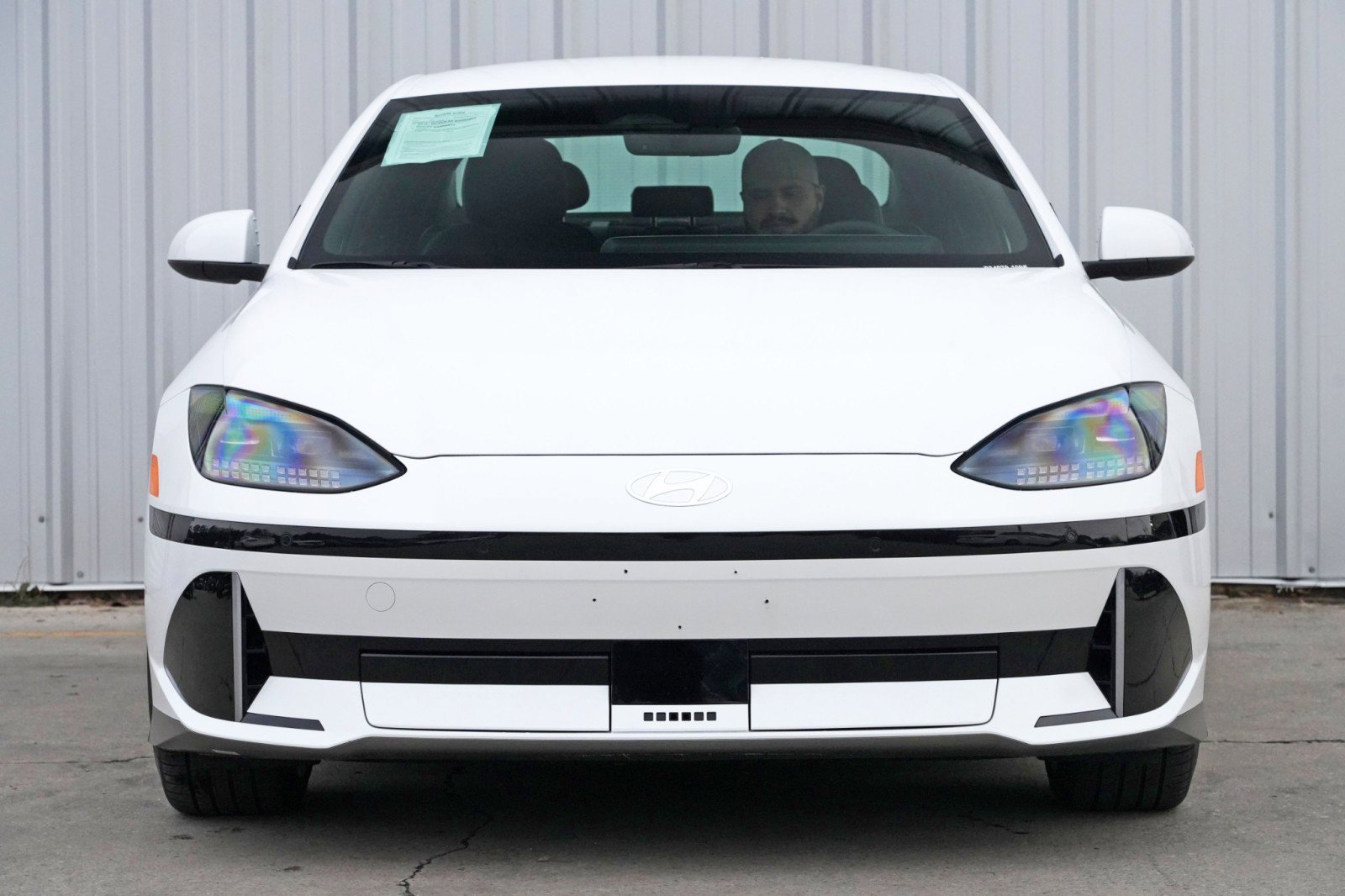 Used 2023 Hyundai Ioniq 6 SEL image 6