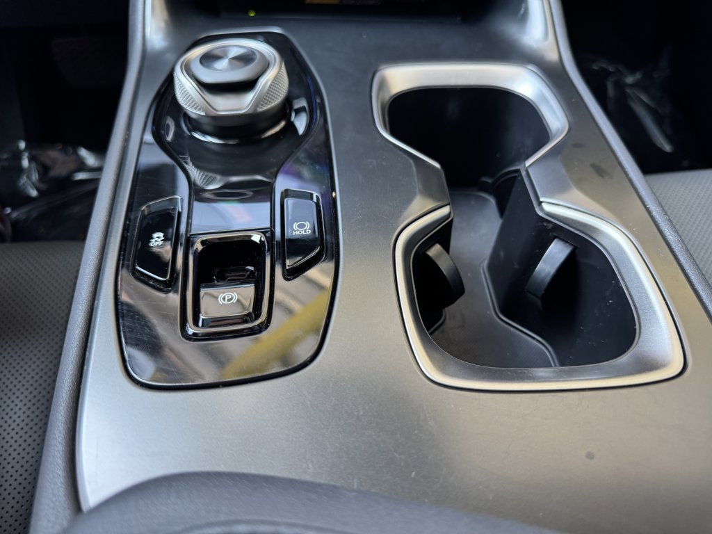 Used 2023 Lexus RZ 450e Premium image 24