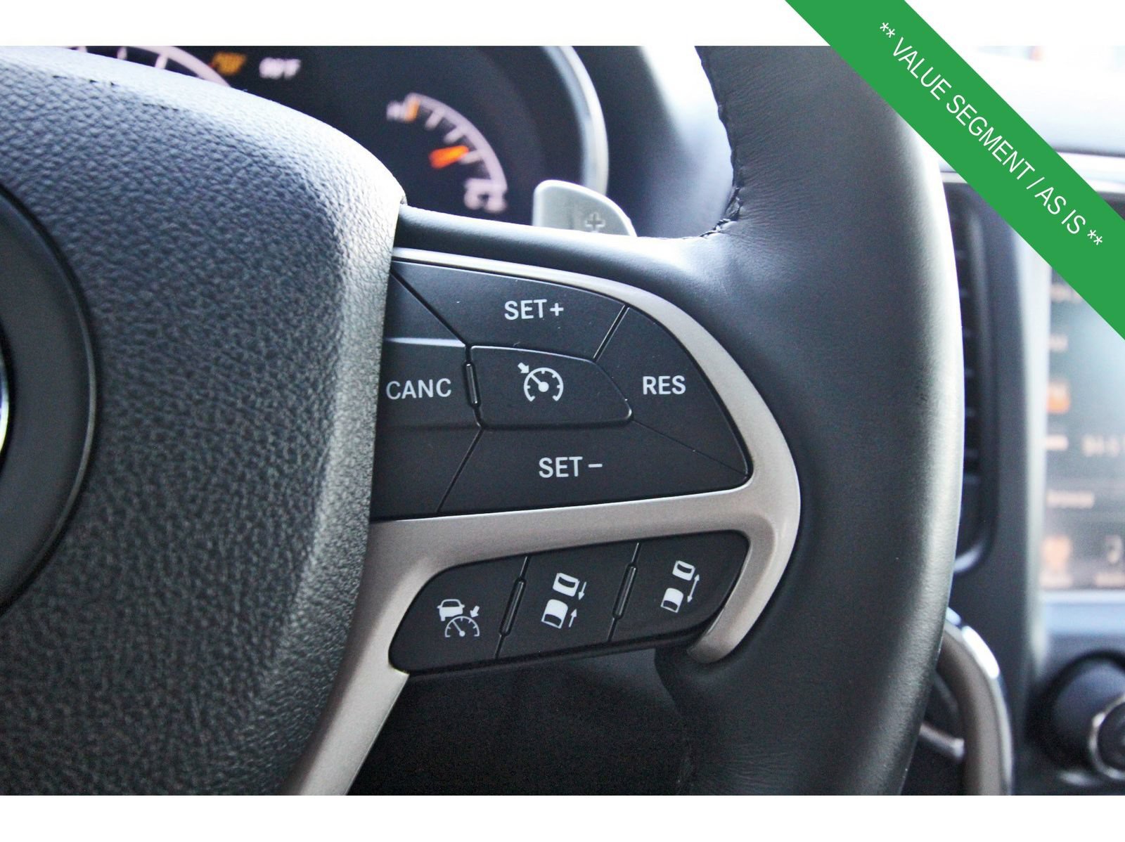 Used 2016 Jeep Grand Cherokee Limited 75th Anniversary AWD/4WD image 17