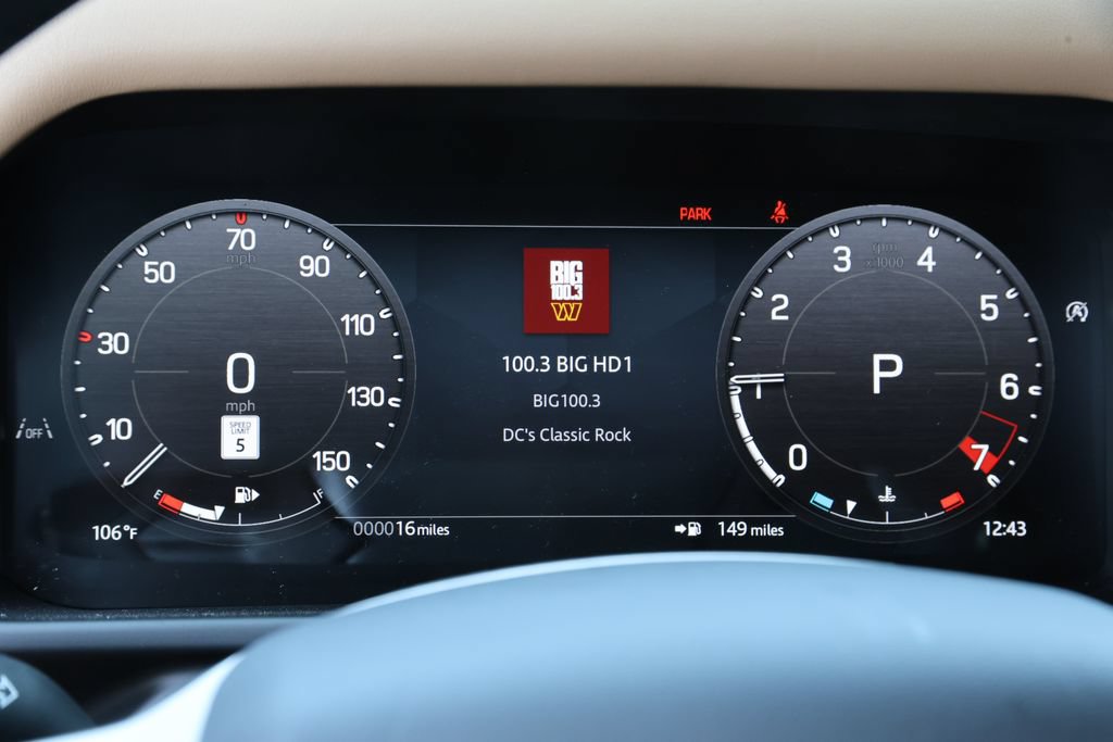 New 2026 Land Rover Defender 110 X-Dynamic SE AWD/4WD image 23