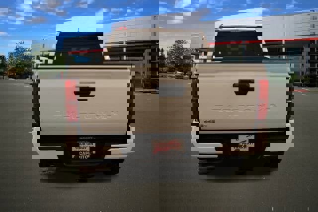 New 2025 Toyota Tacoma SR5 image 5